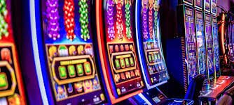 lucky god live casino မြန်မာ table games live dealer